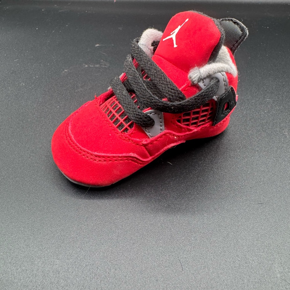 Jordan Kids Red and Black Sneakers - Picture 5 of 11